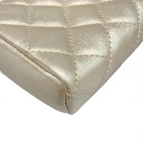 Auth CHANEL Matelasse Gold Leather Coin Case Gold hardware - Picture 6 of 16